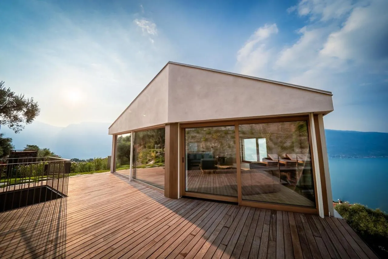 Villa Arias Lake View Tremosine 0*,